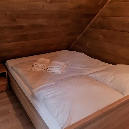 Beskidzkie Wyspy Hébergement de vacances Tenczyn